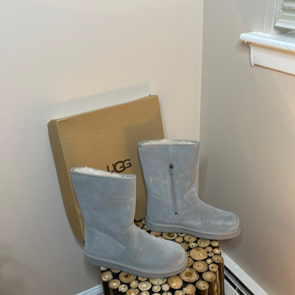 UGG side zip shortie. Brand New Never Worn